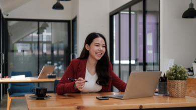 How Singapore Insurance Brokers Tailor Policies for Freelancers